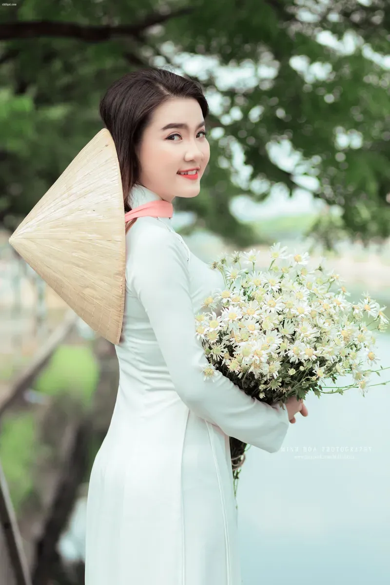gái xinh áo dài 16