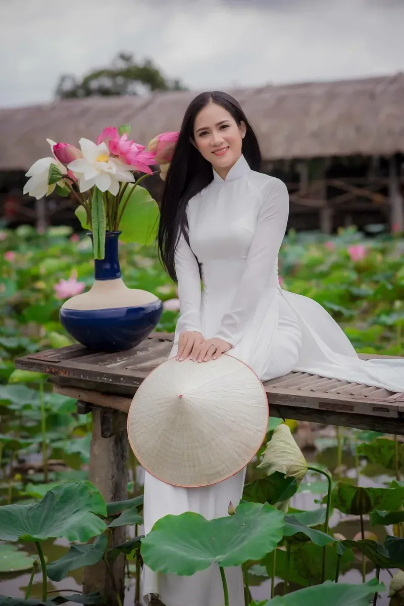 gái xinh áo dài 17